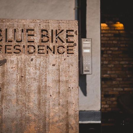 Seaside Studio Blue Bike ママイア エクステリア 写真